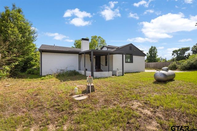 15759 Highway 31 E, Tyler, TX 75705