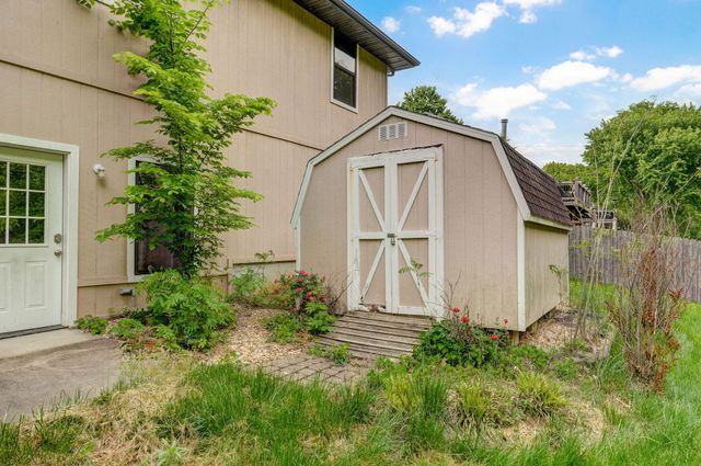 5808 S Honeysuckle Lane, Battlefield, MO 65619