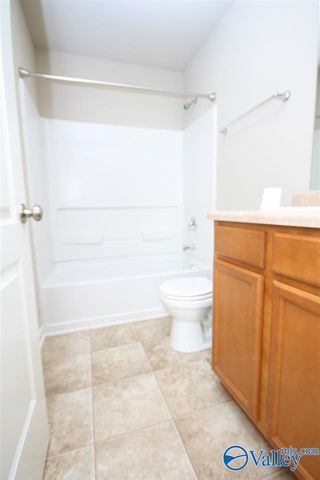 225 Bermuda Lakes Drive, Meridianville, AL 35759