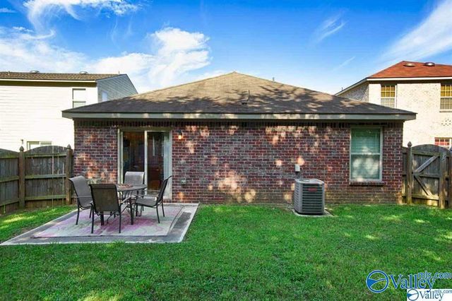 225 Bermuda Lakes Drive, Meridianville, AL 35759