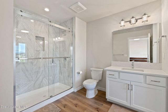 1086 E 4th Ave, Post Falls, ID 83854