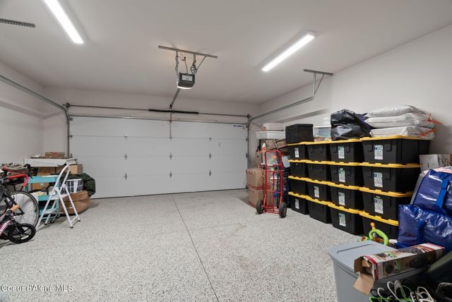 1086 E 4th Ave, Post Falls, ID 83854