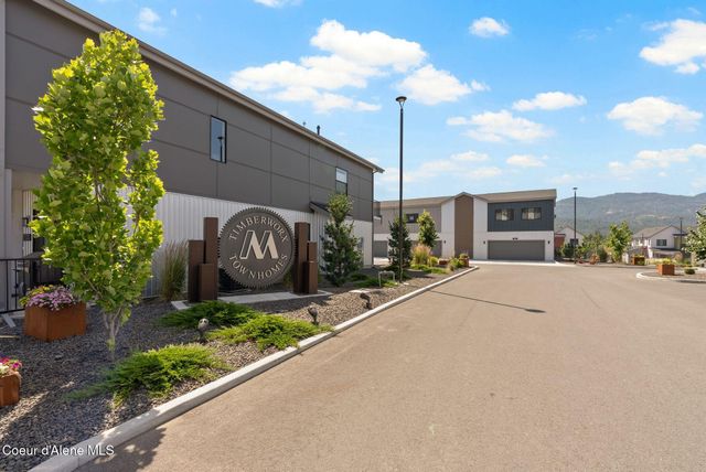 1086 E 4th Ave, Post Falls, ID 83854