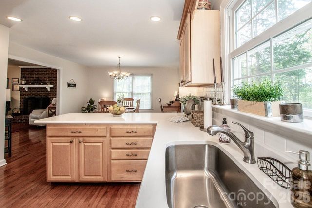 158 Wood Acre Drive, Mooresville, NC 28115