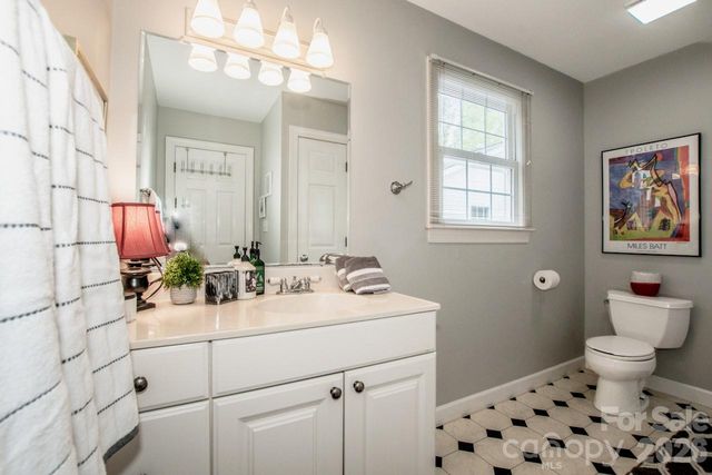 158 Wood Acre Drive, Mooresville, NC 28115