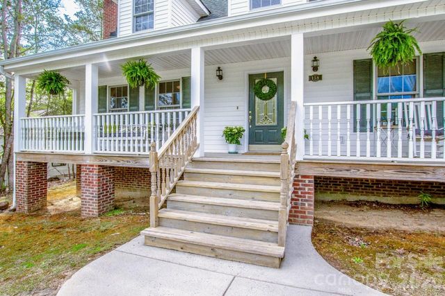 158 Wood Acre Drive, Mooresville, NC 28115