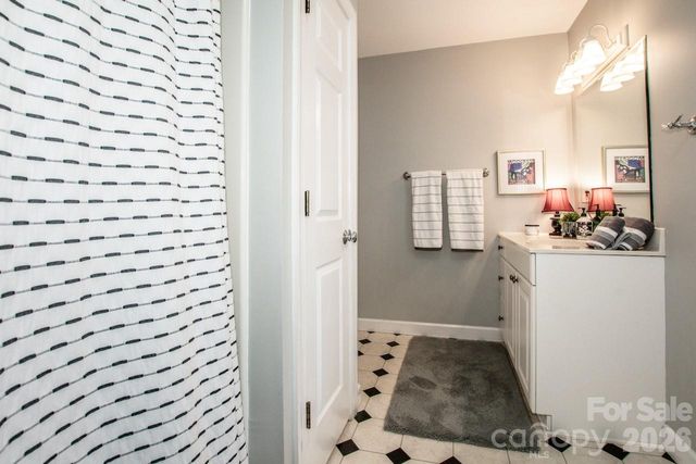 158 Wood Acre Drive, Mooresville, NC 28115