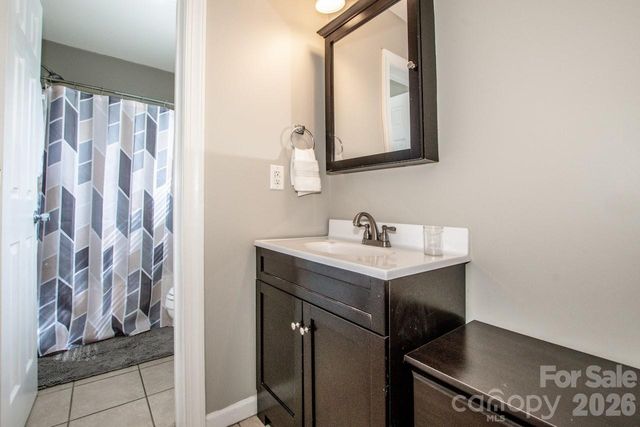 158 Wood Acre Drive, Mooresville, NC 28115