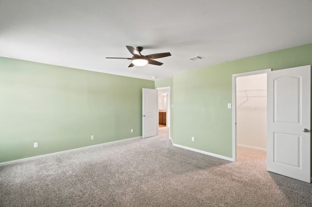 364 Ridgeland Oaks Drive, Fort Worth, TX 76120