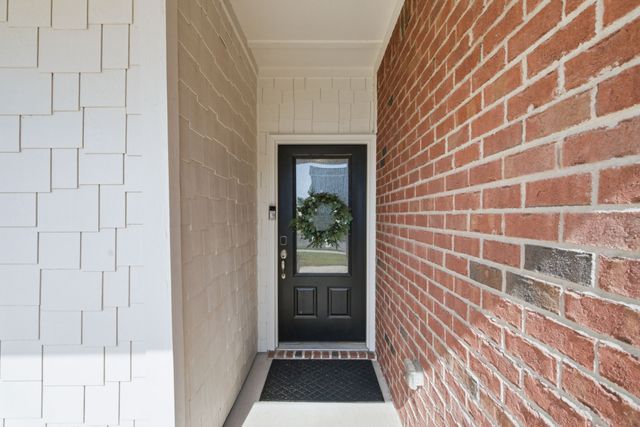 364 Ridgeland Oaks Drive, Fort Worth, TX 76120