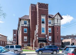 3302 Kenilworth Avenue 306, Berwyn, IL 60402