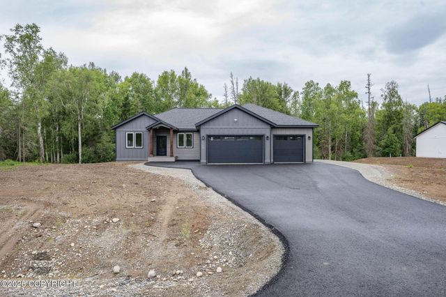 9379 W Palermo Circle, Wasilla, AK 99623