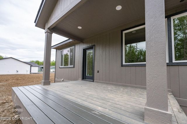 9379 W Palermo Circle, Wasilla, AK 99623