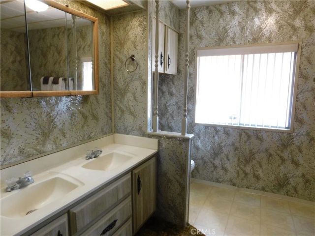 31816 AVENUE E 153, Yucaipa, CA 92399