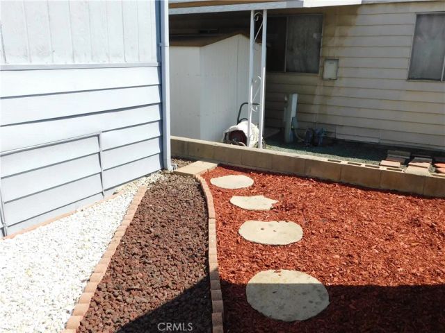 31816 AVENUE E 153, Yucaipa, CA 92399