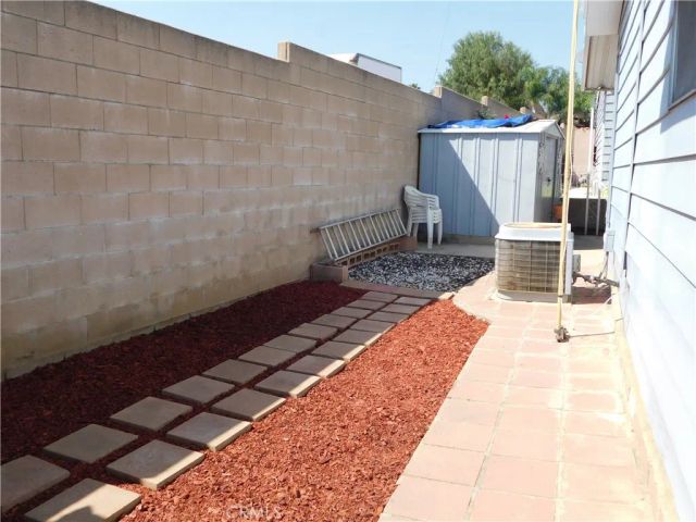 31816 AVENUE E 153, Yucaipa, CA 92399