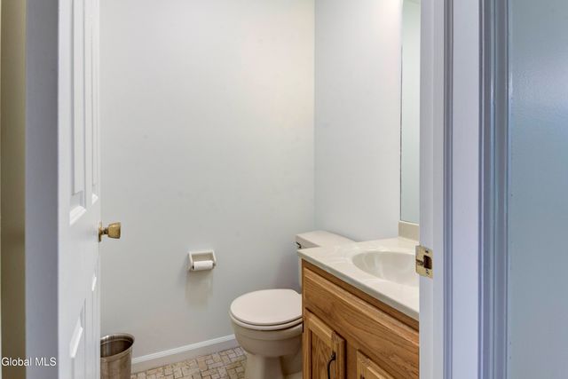 949 Morgan Avenue, Niskayuna, NY 12309