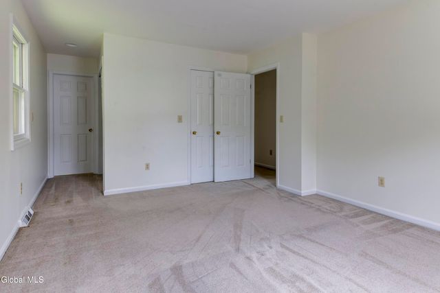 949 Morgan Avenue, Niskayuna, NY 12309