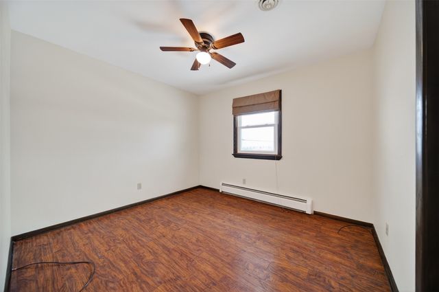 3337 W 41ST Street, Erie, PA 16506