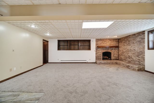 3337 W 41ST Street, Erie, PA 16506