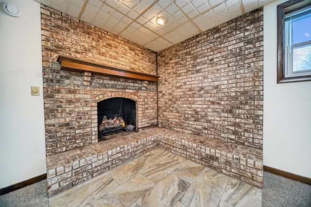 3337 W 41ST Street, Erie, PA 16506