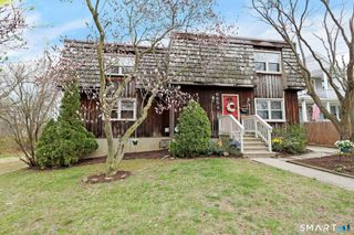 685 Knapps Highway, Fairfield, CT 06824