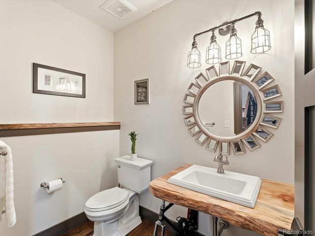 980 Twisted Pine Road, Golden, CO 80401