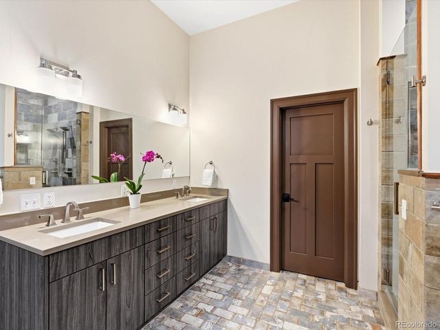 980 Twisted Pine Road, Golden, CO 80401