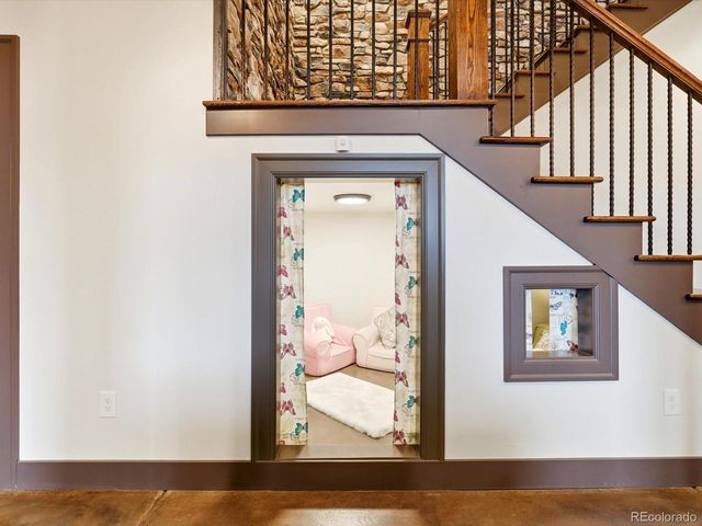 980 Twisted Pine Road, Golden, CO 80401