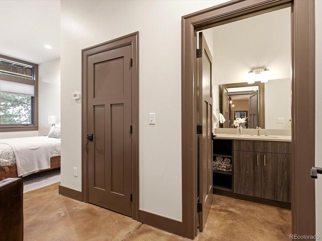 980 Twisted Pine Road, Golden, CO 80401