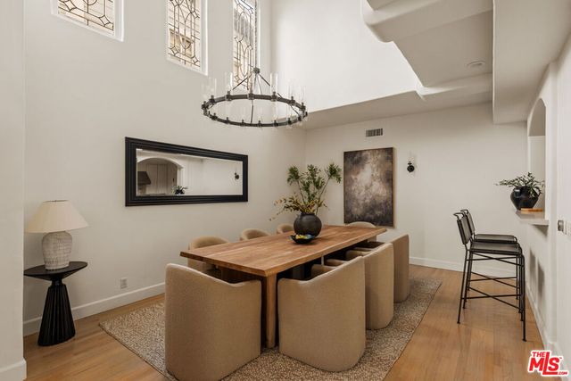 409 Howland Canal, Los Angeles, CA 90291
