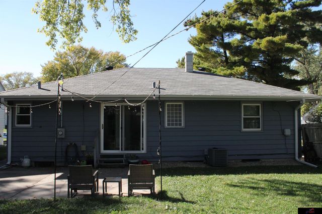 5327 N 48 Avenue, Omaha, NE 68104