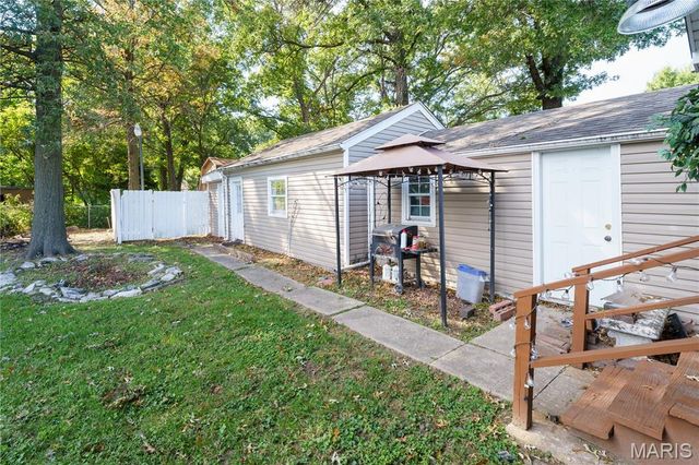 2814 Palmer Avenue, Granite City, IL 62040