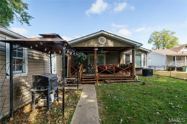 2814 Palmer Avenue, Granite City, IL 62040