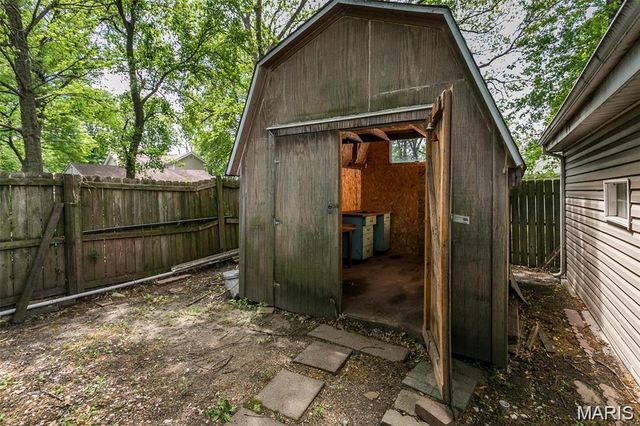 2814 Palmer Avenue, Granite City, IL 62040