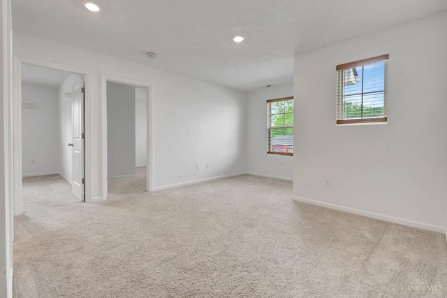 108 Mound Builder Place, Carlisle, OH 45005