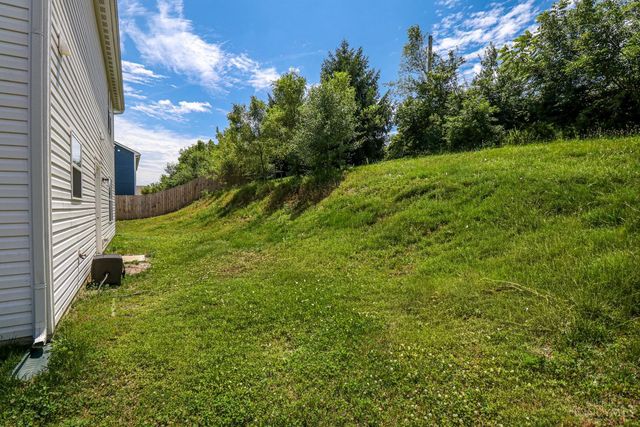108 Mound Builder Place, Carlisle, OH 45005