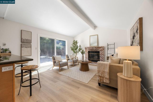 2274 Mount Whitney Dr, Pittsburg, CA 94565