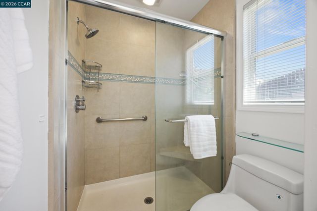 2274 Mount Whitney Dr, Pittsburg, CA 94565