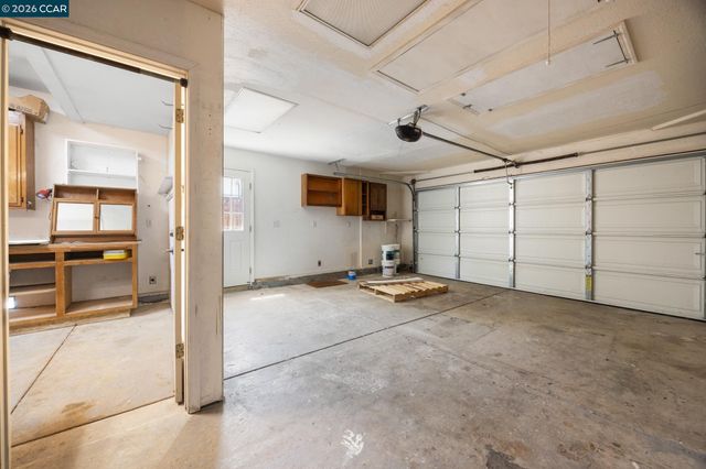 2274 Mount Whitney Dr, Pittsburg, CA 94565