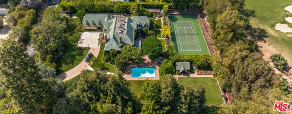 570 S Mapleton Drive, Los Angeles, CA 90024