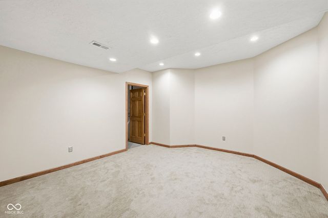 10236 Bent Tree Lane, Fishers, IN 46037