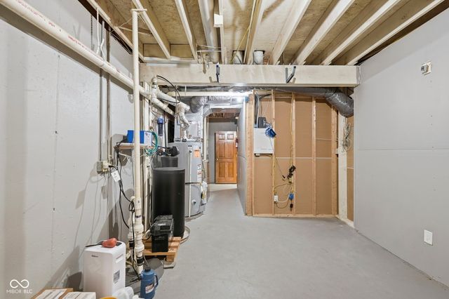 10236 Bent Tree Lane, Fishers, IN 46037