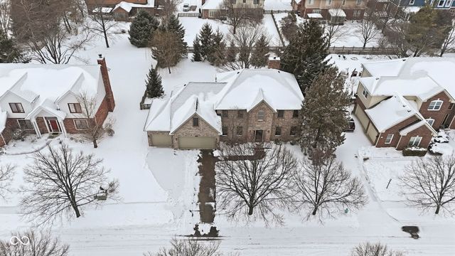 10236 Bent Tree Lane, Fishers, IN 46037