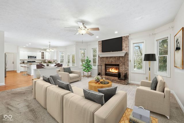 10236 Bent Tree Lane, Fishers, IN 46037