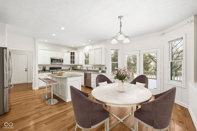 10236 Bent Tree Lane, Fishers, IN 46037