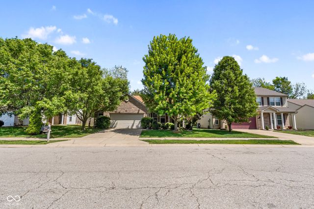 7917 Hosta Drive, Camby, IN 46113