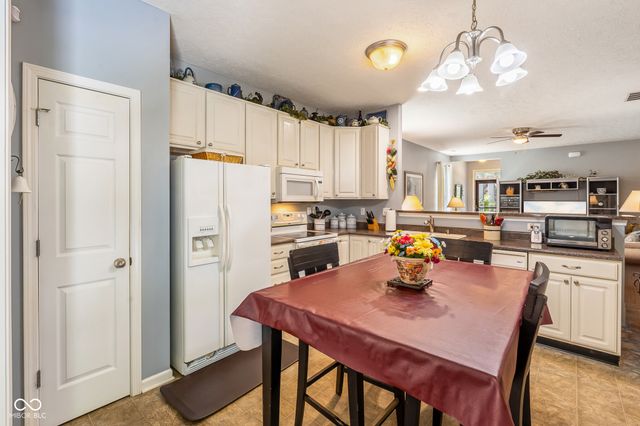 7917 Hosta Drive, Camby, IN 46113