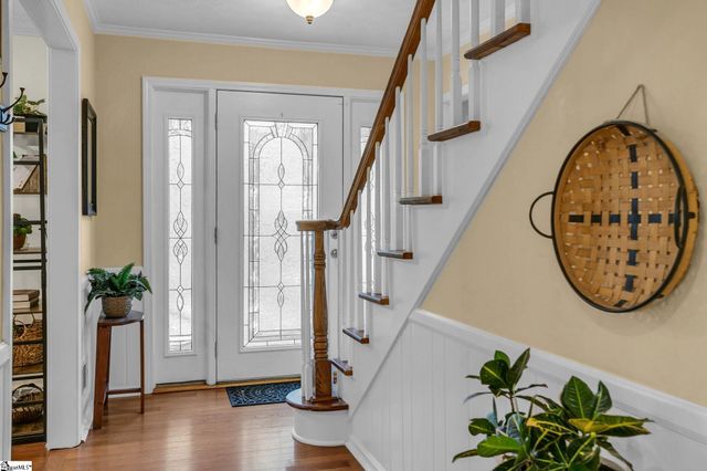 203 Hickory Lane, Mauldin, SC 29662