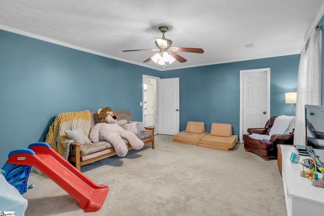 203 Hickory Lane, Mauldin, SC 29662